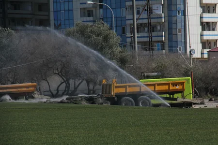 ​Neftçinin təlim-məşq bazasında ot örtüyü yenilənib