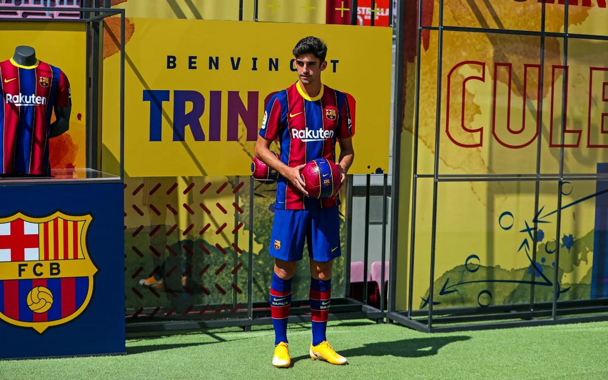 Barselona Yeni Ronaldunu təqdim etdi