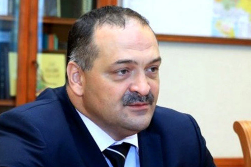 Меликов: У Дагестана сложились добрососедские отношения с Азербайджаном
