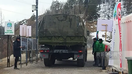 По дороге Ханкенди-Лачын беспрепятственно проехали 78 автомобиля российских миротворцев