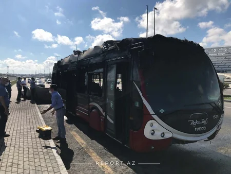 “BakuBus”ın avtobusu yanıb