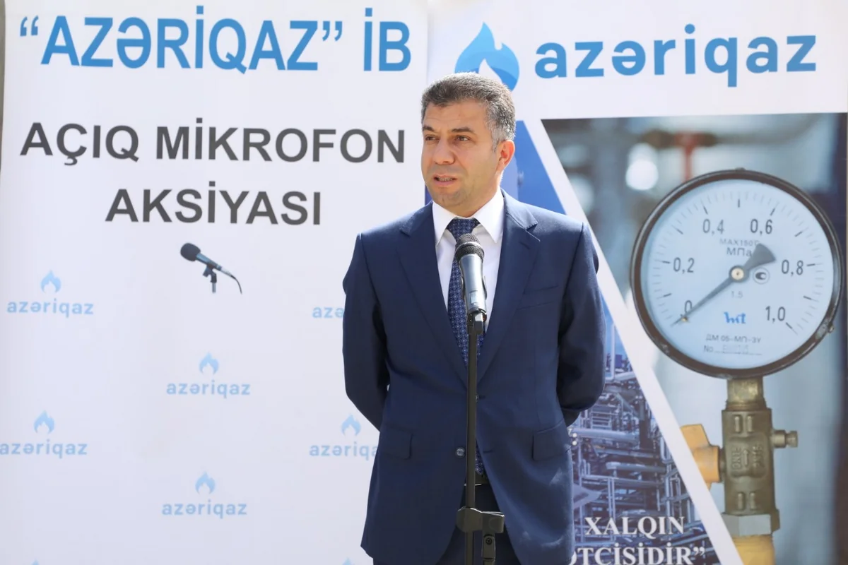 “Azəriqaz” rəhbərliyi sürüşmə zonasından köçürülən vətəndaşların müraciətlərini dinləyib