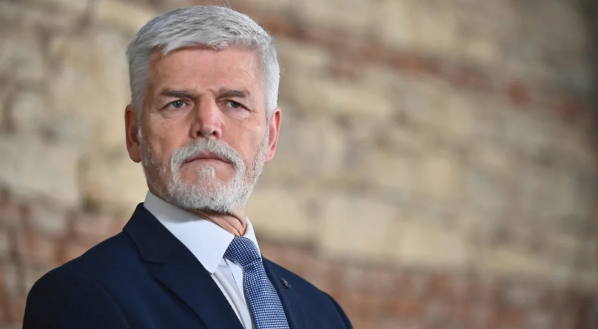 Çin Çexiya Prezidenti ilə əlaqələri kəsir