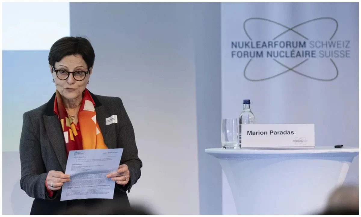 Fransa İsveçrə silahlarını Ukraynaya göndərmək istəyir