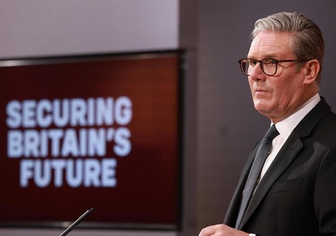 Starmer Britaniyanın miqrasiya siyasətinin daha sərt olacağını açıqlayıb