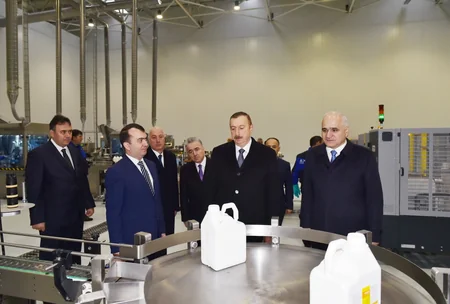 Azərbaycan Prezidenti Sumqayıt Kimya Sənaye Parkında olub