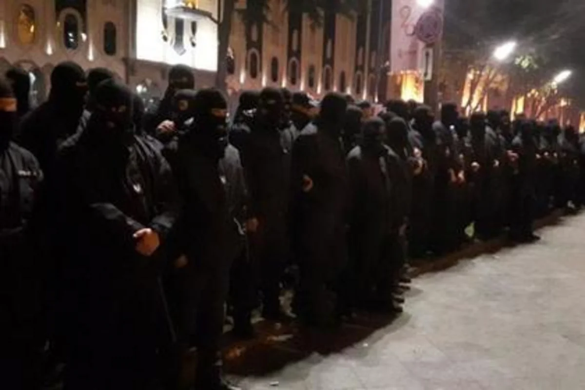 Полиция задержала восемь человек после операции в ночных клубах Тбилиси - ОБНОВЛЕНО