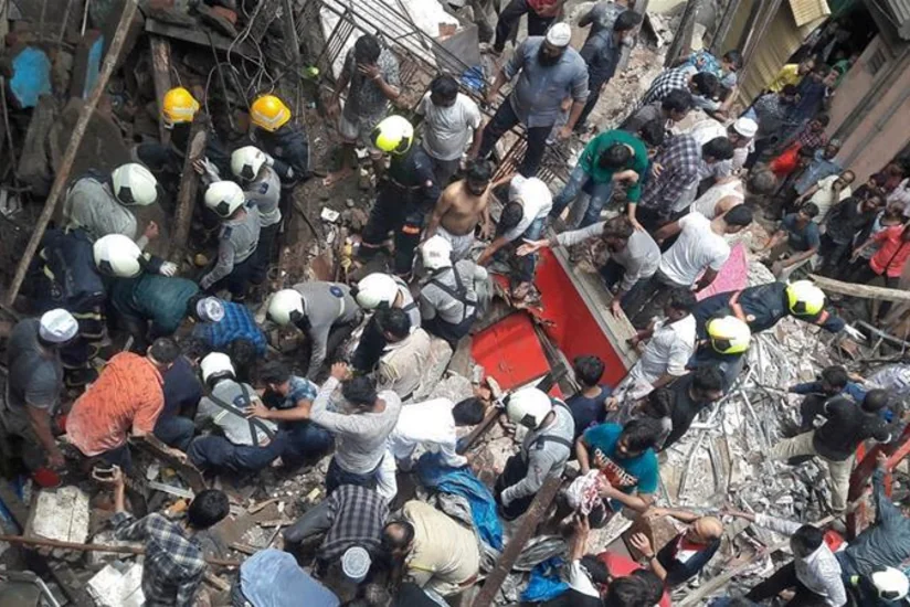 Mumbai building collapse takes 14 lives