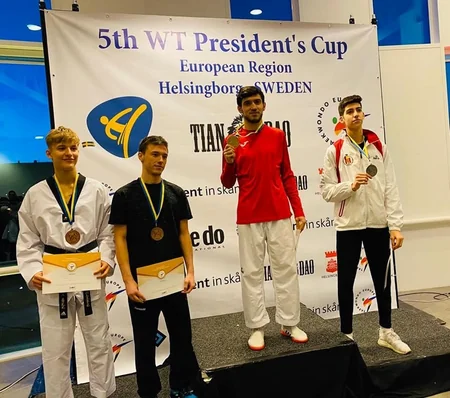 Azərbaycan taekvondoçuları 9 medal qazandılar - FOTO