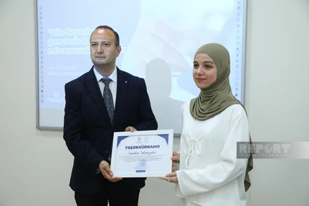 Bakıda cəmiyyətdə nümunəvi ailə modelinin təşviqi üçün gənclərin məsuliyyətinin artırılması müzakirə olunub