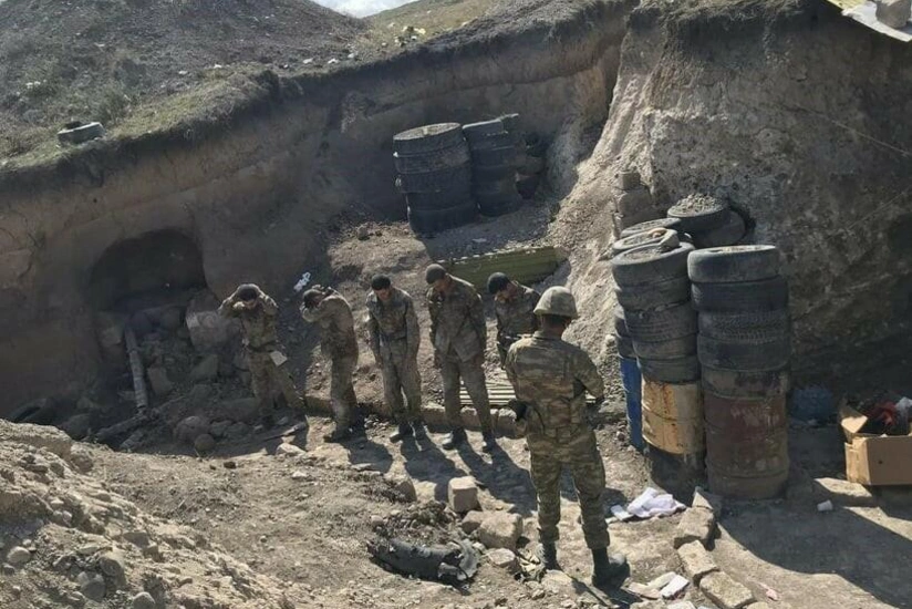 Азербайджан передал Армении 100 военнопленных после конфликта в Карабахе