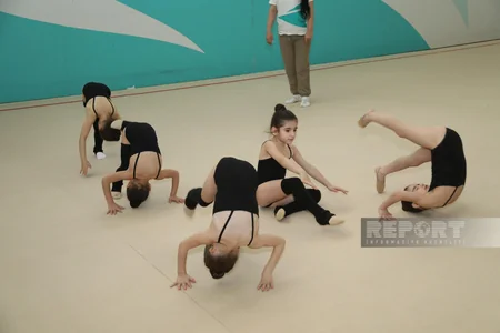Bölgə idmançılarının Milli Gimnastika Arenasında təlim-məşq toplanışı davam edir