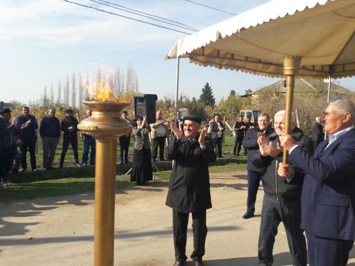 Şəkidə daha bir kəndə qaz verilib