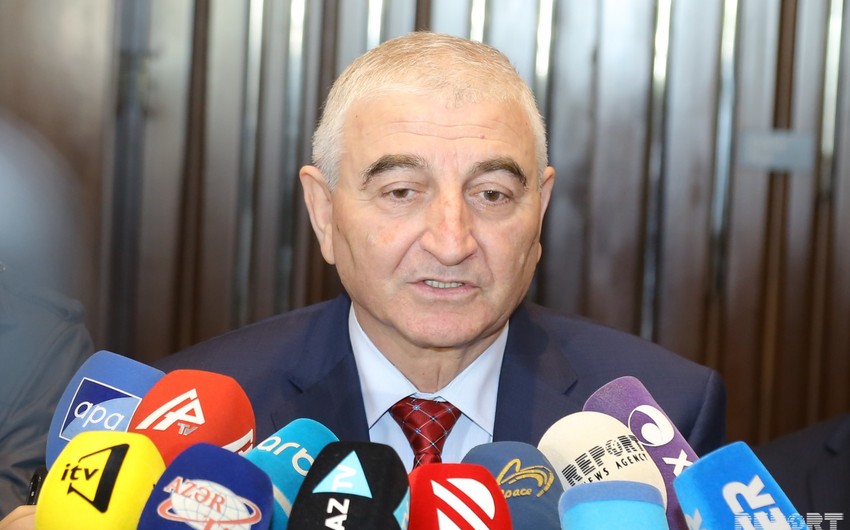 Məzahir Pənahov Prezident seçkiləri ilə əlaqədar seçicilərə müraciət edib