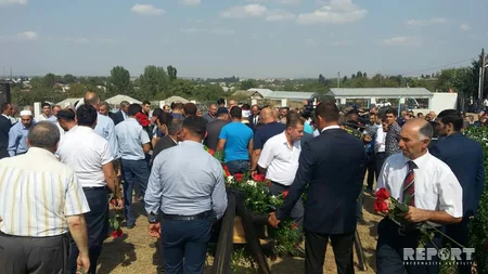Ашуг Адалят похоронен в Газахе  ФОТО  ОБНОВЛЕНО