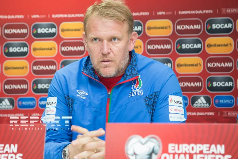 Robert Prosineçki: Öz oyunçularımla fəxr edirəm