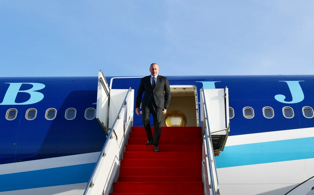 Ilham Aliyev arrives in Kazakhstan