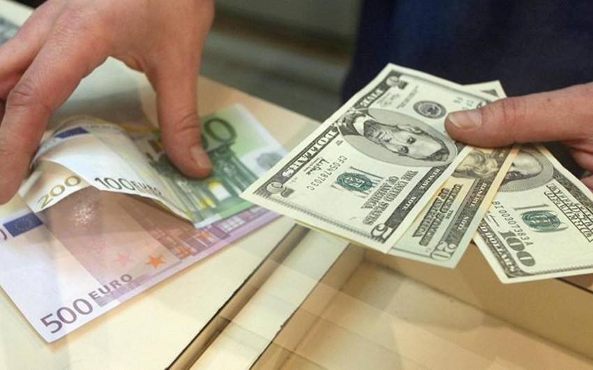 Azərbaycana xaricdən göndərilən pul baratlarının dəyəri 6%-dək artıb