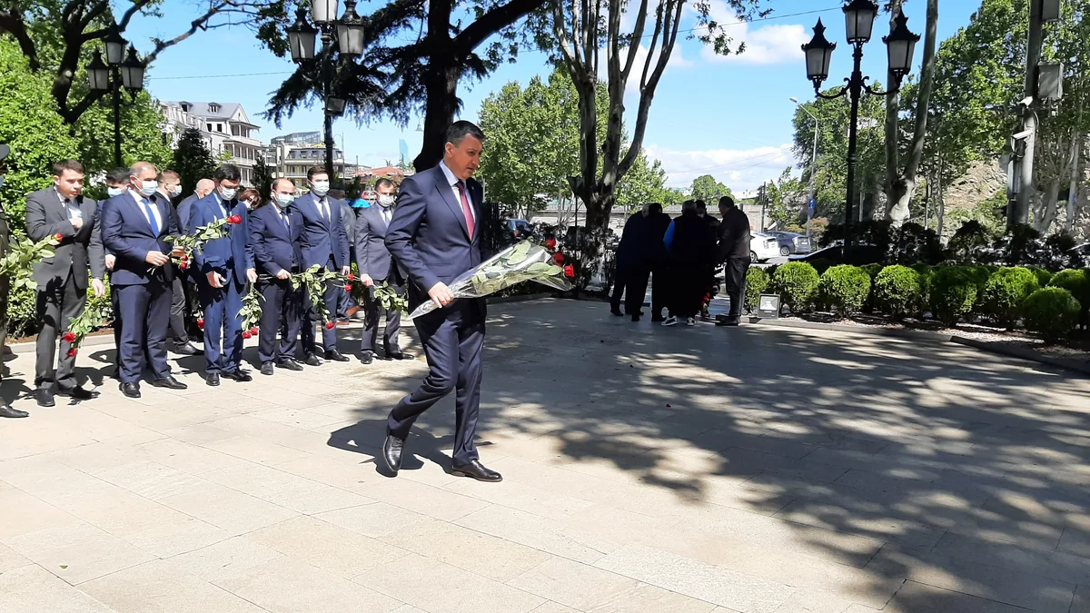 Gürcüstanda Azərbaycanın ümummilli liderinin xatirəsi yad edilir