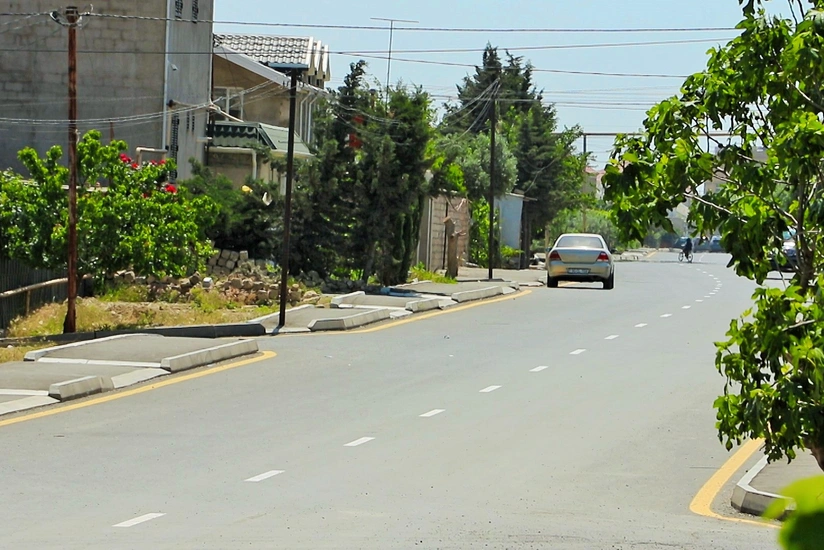 Bakının Ramana qəsəbəsinin mərkəzi küçəsi əsaslı şəkildə təmir olunub