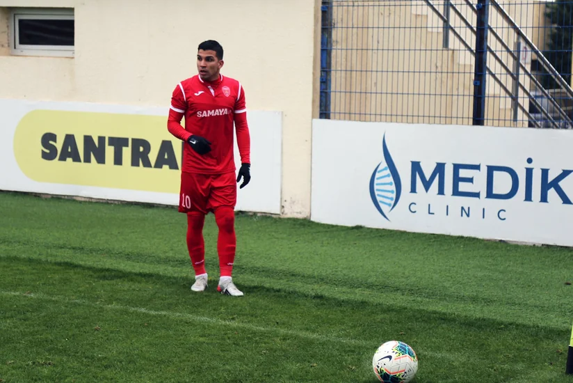 Sezar Meza Kolli: Artıq çəkim yoxdur, oynamağa hazıram