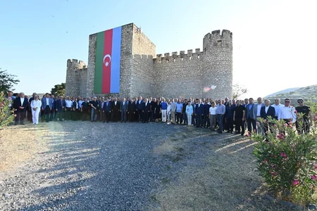 Diplomatik xidmət orqanları rəhbərləri Ağdamın dirçəlişi tədbirində iştirak ediblər