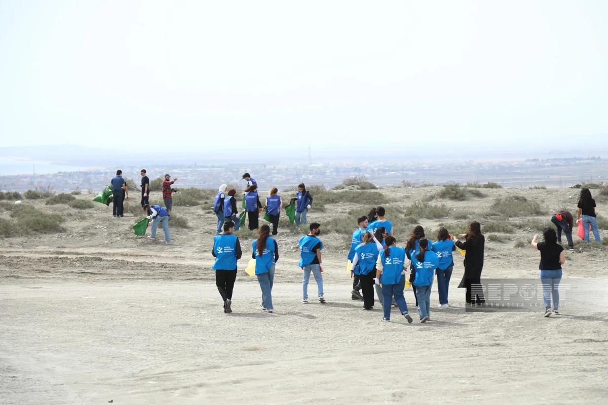 В окрестностях грязевых вулканов Дашгиль проведена экоакция