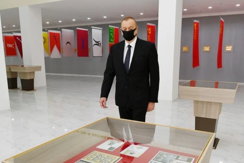 Dövlət başçısı Tərtərdə Dövlət Rəmzləri Muzeyinin açılışında iştirak edib - YENİLƏNİB