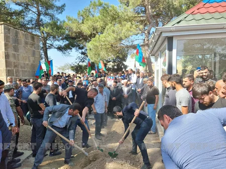 Azərbaycan Ordusunun şəhidi və atası dəfn edilib - YENİLƏNİB