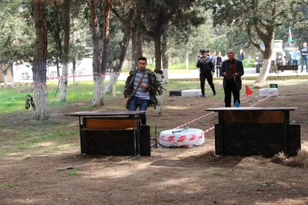 Bakıda xüsusi hərbi ixtisaslı sürücü müdavimləri arasında estafet yarışı keçirilib - FOTO