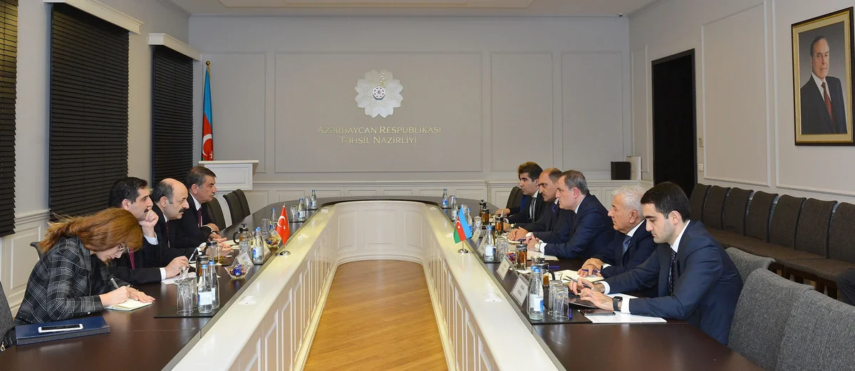 Təhsil naziri Türkiyənin Ali Təhsil Şurasının sədri ilə görüşüb