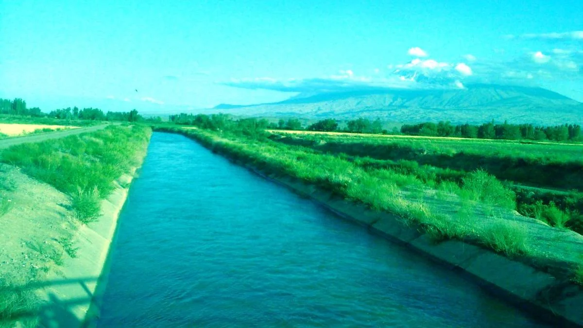 Верхне-Карабахский канал вышел из берегов и затопил значительную территорию