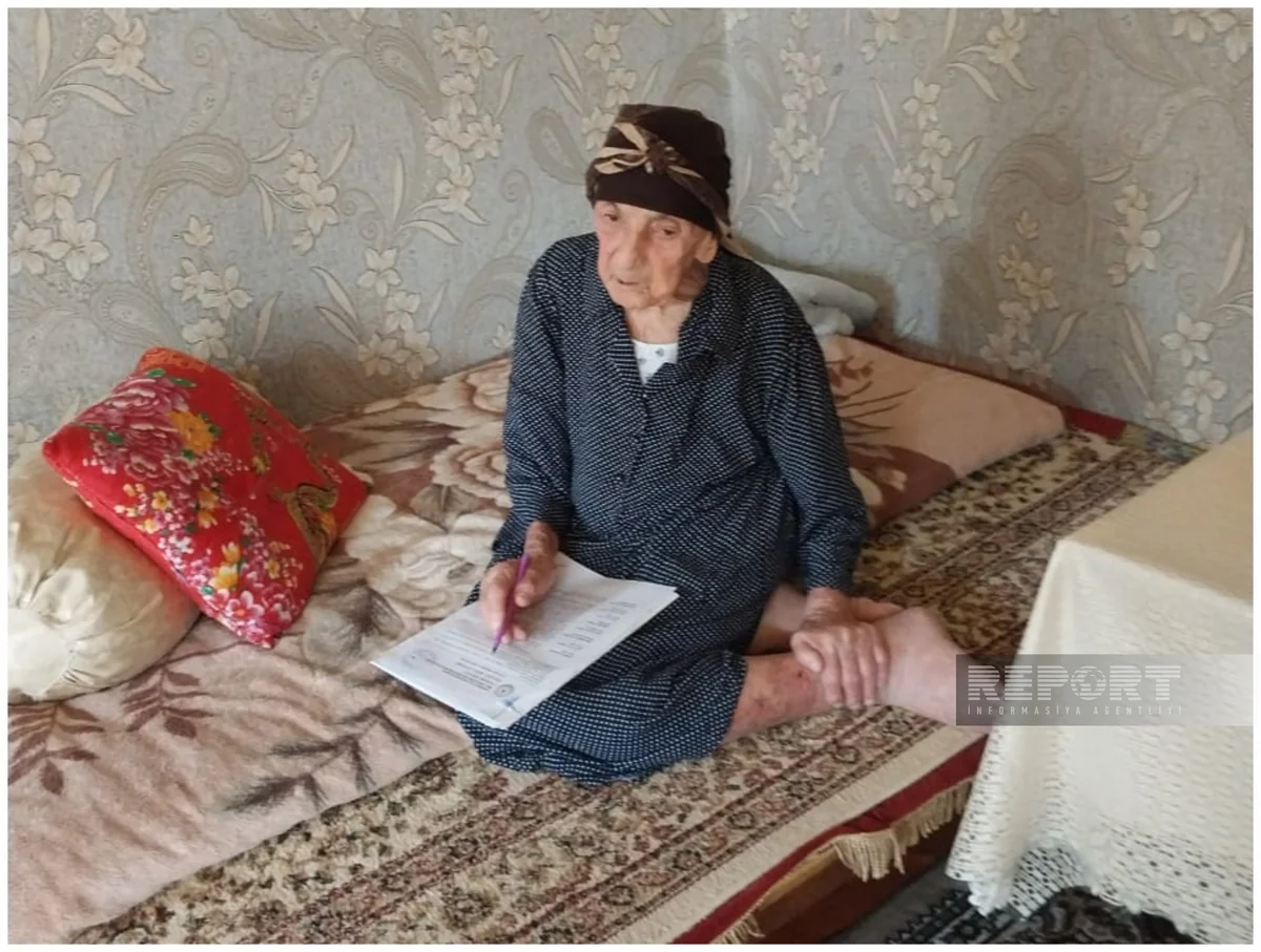 Balakəndə 102 yaşlı seçici səs verib