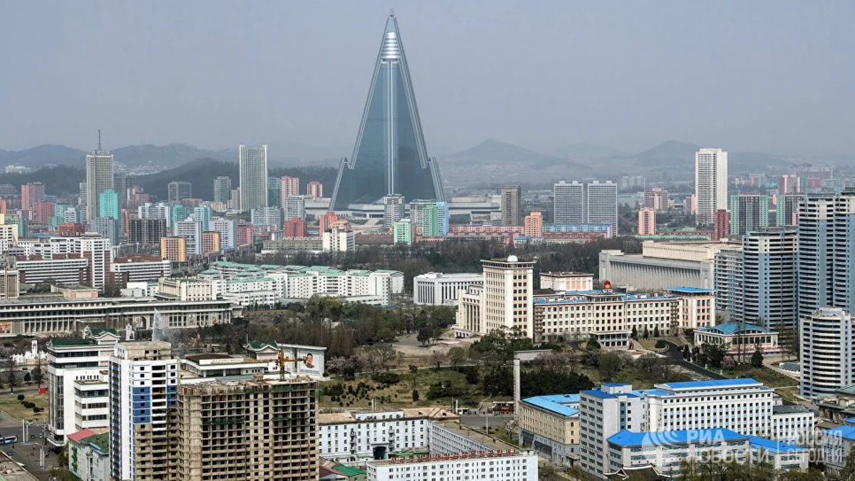 ABŞ-ın nümayəndə heyəti sammitə hazırlıq üçün KXDR-ə gedib