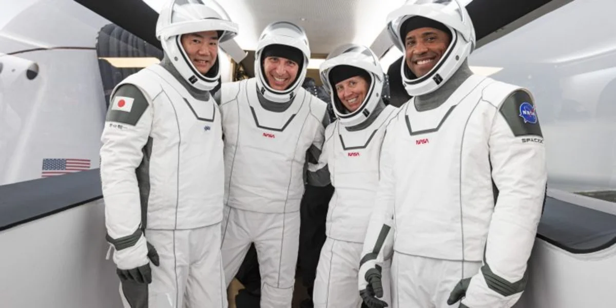 Второй корабль Crew Dragon с астронавтами стартовал к МКС