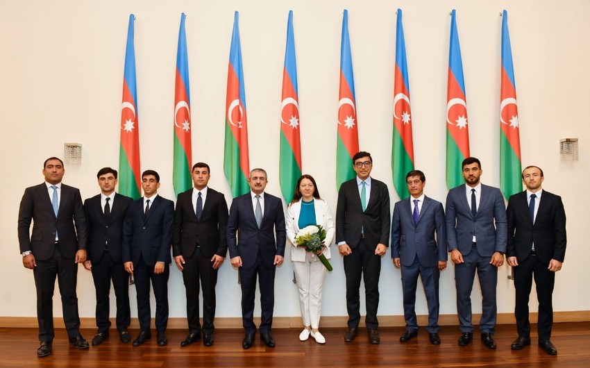 Avropa çempionatında gümüş medal qazanan Azərbaycan millisi təltif edilib