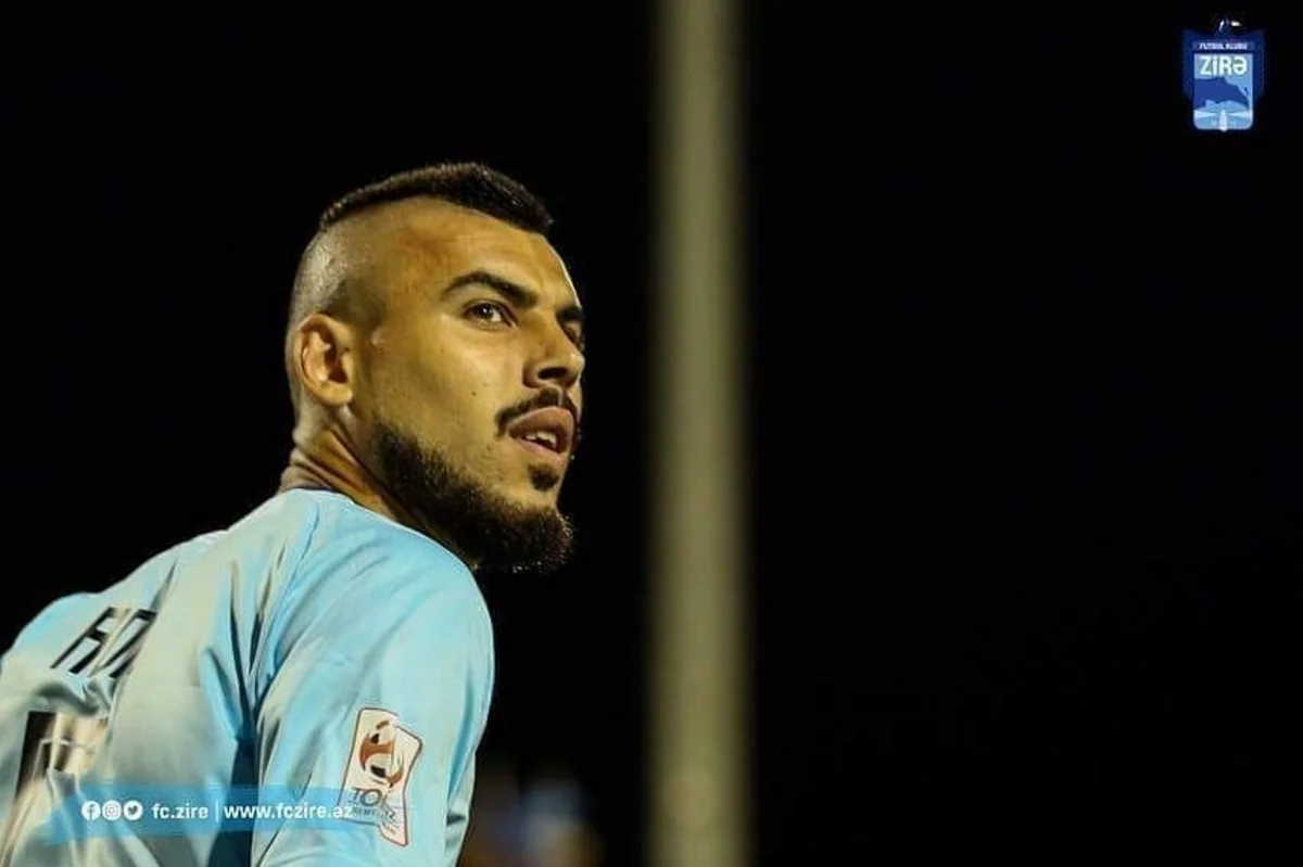 Zirə futbolçusu ilə yollarını ayırıb - RƏSMİ