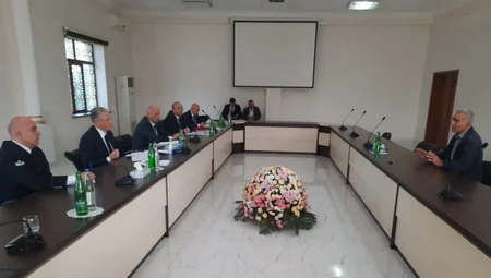 Muxtar Babayev Xaçmazda vətəndaşları qəbul edib