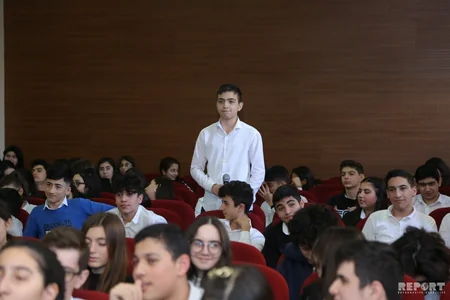 Bakı polisi məktəbliləri maarifləndirdi