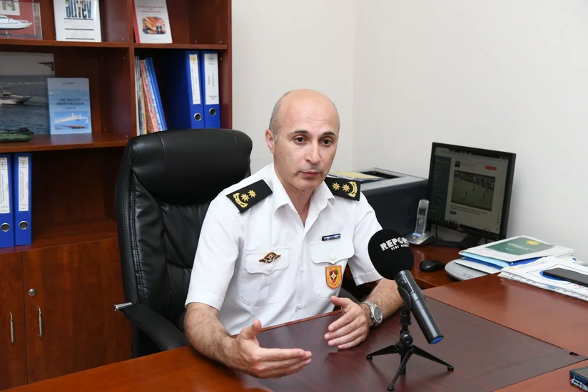 FHN-də şöbə rəisi: Bəzən valideynlər sahildə oynayan uşaqlarının dənizdə boğulduğunu düşünüb axtarmağımızı istəyirlər