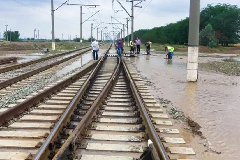 Bakı-Ağstafa dəmir yolu xəttində sel təhlükəsi yaranıb