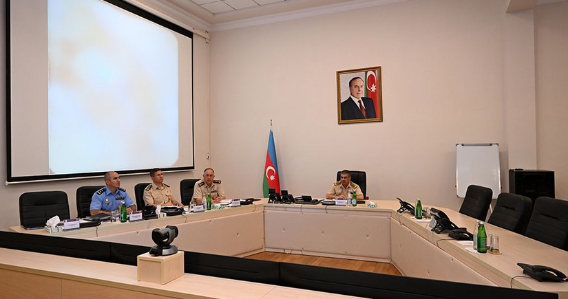 Müdafiə naziri: İlham Əliyev Azərbaycan Ordusunun fəaliyyətindən razıdır
