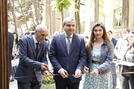 Bakı Dövlət Universitetində Kitab Evi açılıb