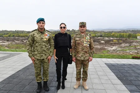 Prezident Füzuli rayon ictimaiyyətinin nümayəndələri ilə görüşüb - TAM MƏTN