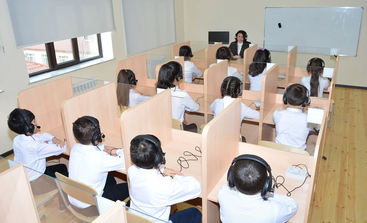 Valideyn himayəsindən məhrum uşaqların dövlət hesabına təhsili ilə bağlı yaş həddinin ləğvi təklif olunur