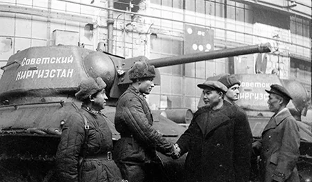 ​Информсовет СНГ представляет фотовыставку 70 лет Победы - ФОТО