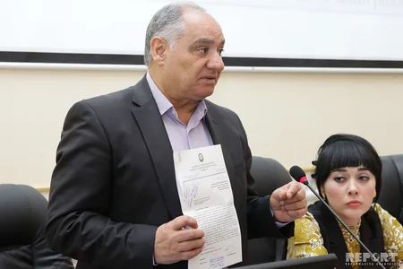 Orta məktəb dərsliklərində yer almış dil qüsurları açıqlanıb - MONİTORİNQ