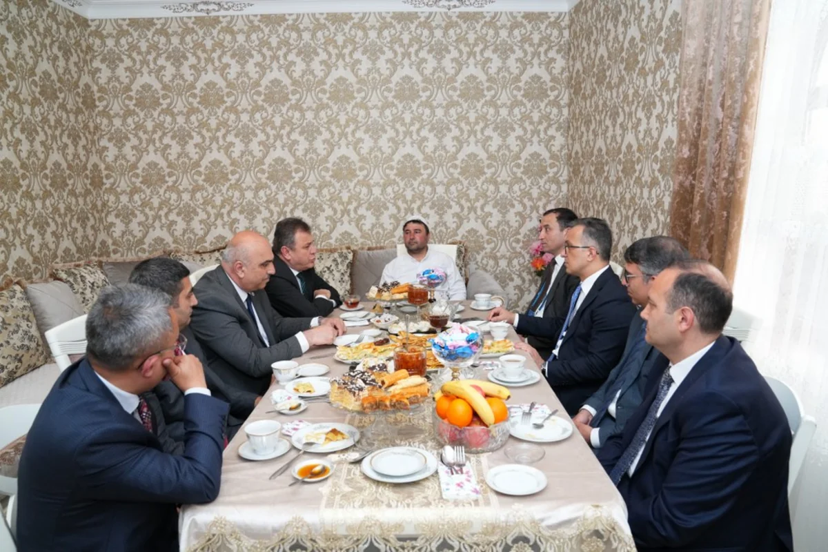Dövlət Komitəsinin sədri Zaqatalada tələbənin evini ziyarət edib