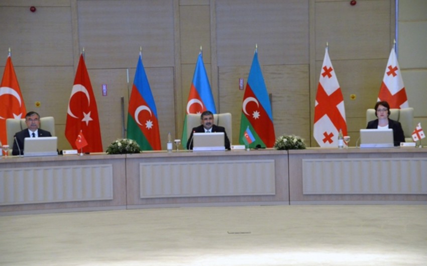 ​Azərbaycan, Türkiyə və Gürcüstan müdafiə nazirlərinin növbəti görüşü Batumidə keçiriləcək