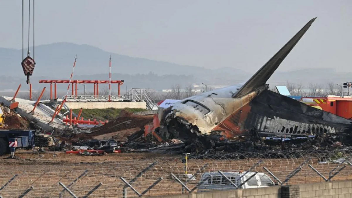 Police raid Muan airport over deadly Jeju Air plane crash